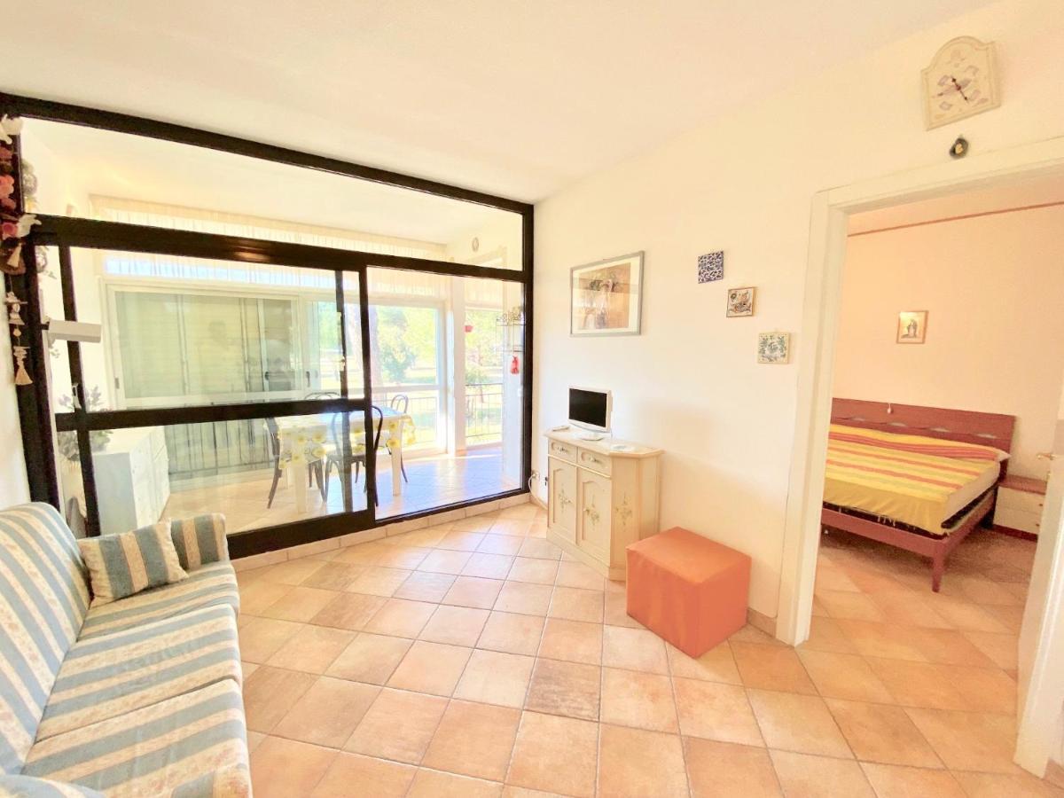 Apartments Via Dei Platani Marina Di Bibbona Luaran gambar